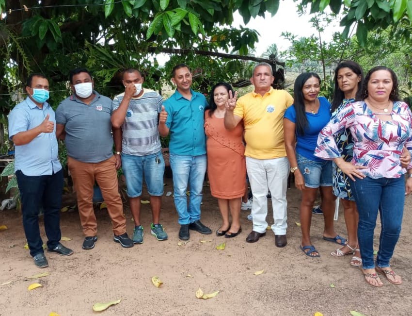 Reunião política na residência do candidato Chico Dodó reúne líderes, neste domingo