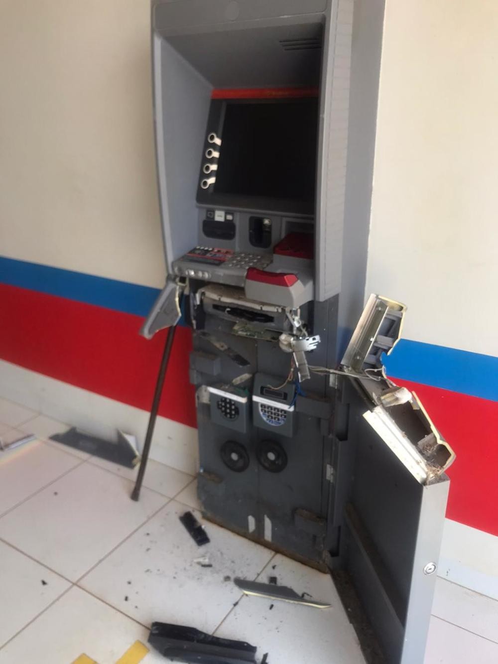 Polícias Civil e Militar prendem um dos suspeitos da explosão de um caixa eletrônico em Rio Sono