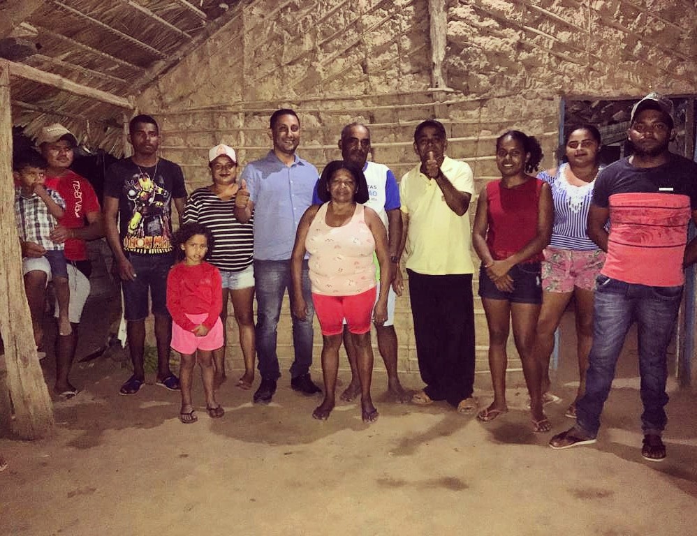 Popular Zé do Araguaia adere a candidato situacionista em Carrasco Bonito