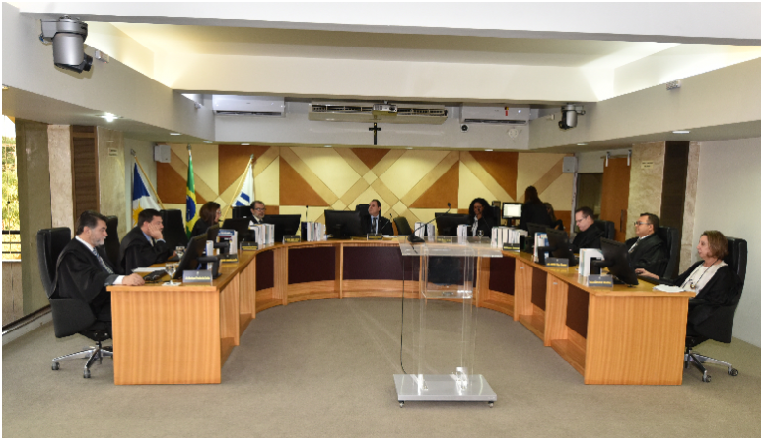 10 Registros de candidatura para cargos de deputado federal e estadual, são indeferidos pelo TRE