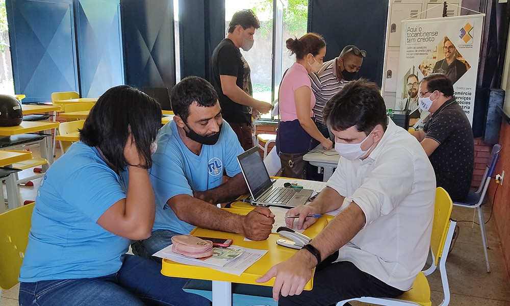 Governo do Tocantins libera R$ 4 milhões do Crédito Popular e beneficia mais de 760 famílias