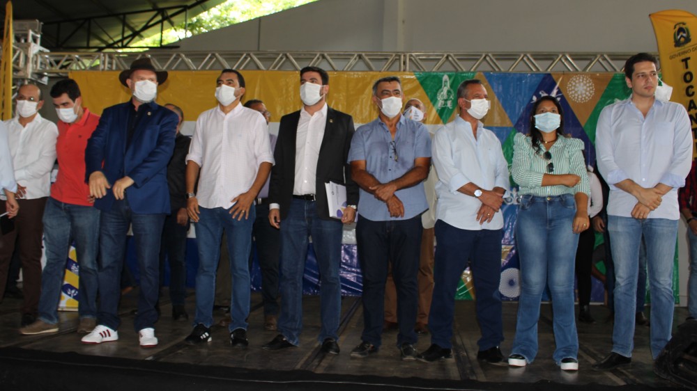 GOVERNADOR MAURO CARLESSE IMPLANTA CURSO DE MEDICINA NA REGIÃO DO BICO DO PAPAGAIO