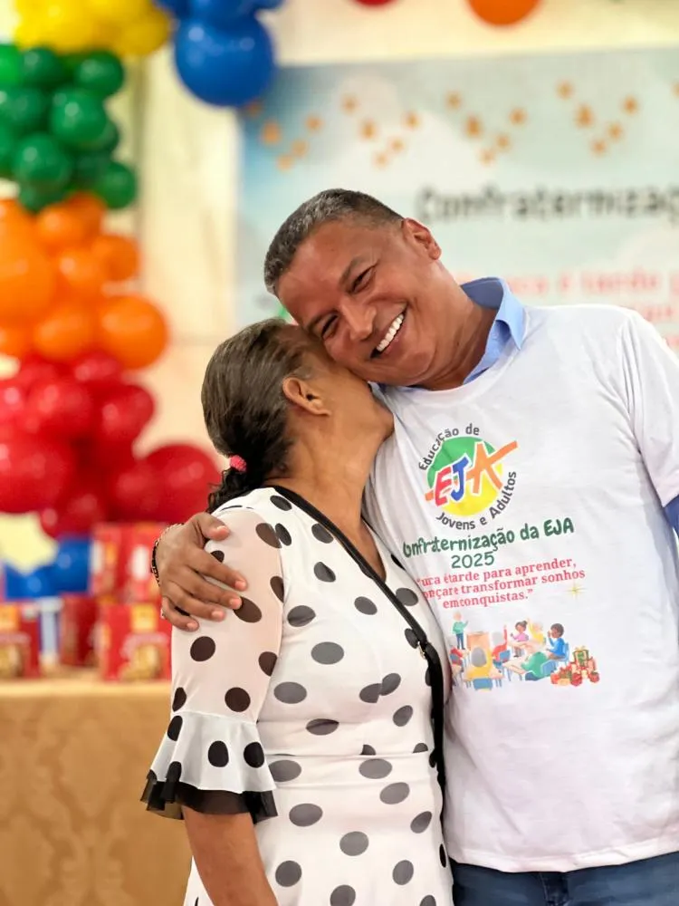 JUSTIÇA DETERMINA RETIRADA DE MATERIAL OFENSIVO AO PREFEITO AURI DE PERFIL NO INSTAGRAM E WHATSAPP