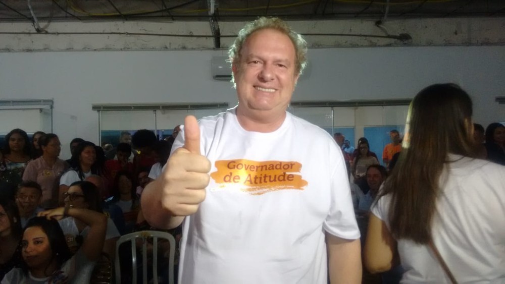 Mauro Carlesse, do PHS, é reeleito governador do Tocantins