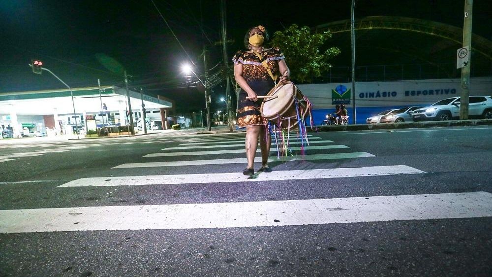 Lei Aldir Blanc: Câmara aprova projeto que prorroga auxílio emergencial para profissionais do setor cultural