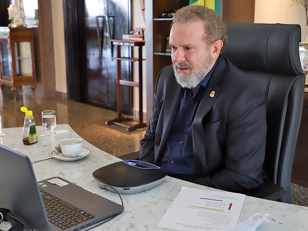 Governador Carlesse apresenta ao Comitê de Crise medidas para retomada gradativa de atividades