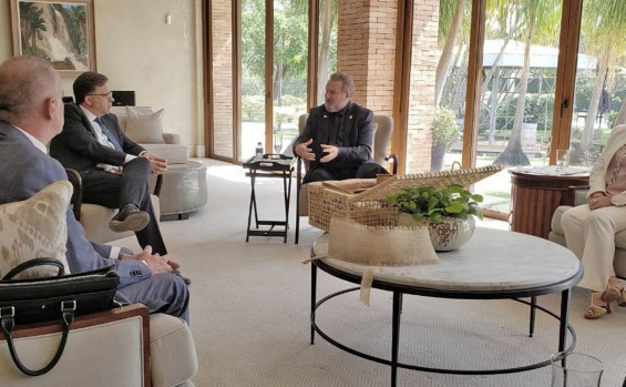 Em reunião com embaixador americano, governador Carlesse apresenta potencialidades do Tocantins