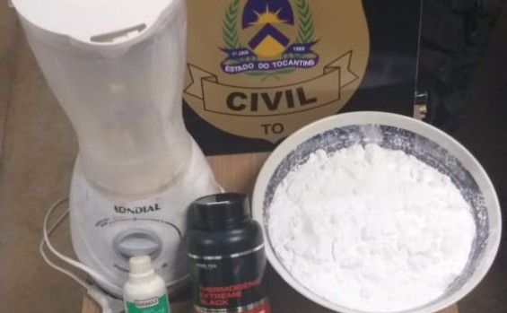 Divisão de Narcóticos da Polícia Civil desarticula laboratório para refino de drogas e prende homem foragido do Distrito Federal em Araguaína