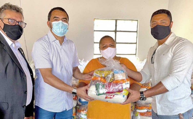 Governo do Tocantins distribui mais 1mil kits de alimentos à entidades de Palmas