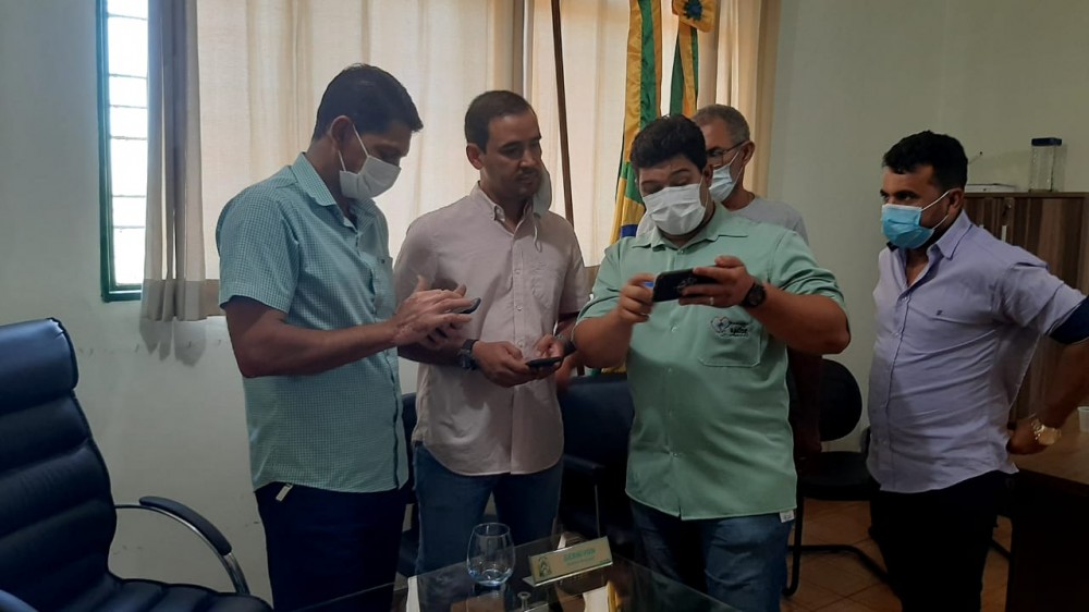 Vicentinho Júnior garante recursos para construção de escola na Zona Rural de Silvanópolis