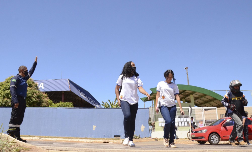 DETRAN/TO promove ações para orientar motoristas e pedestres na volta às aulas em Palmas