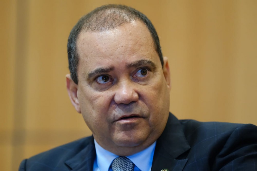 Ex-senador Vicentinho Alves reassume comando do PL no Tocantins