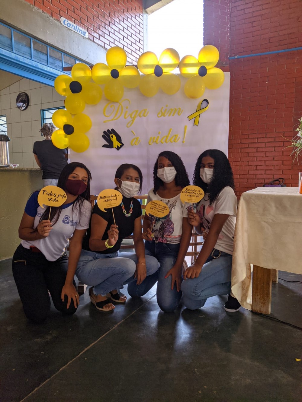 ESCOLA ESTADUAL SAMPAIO PROMOVE PALESTRA SOBRE SETEMBRO AMARELO