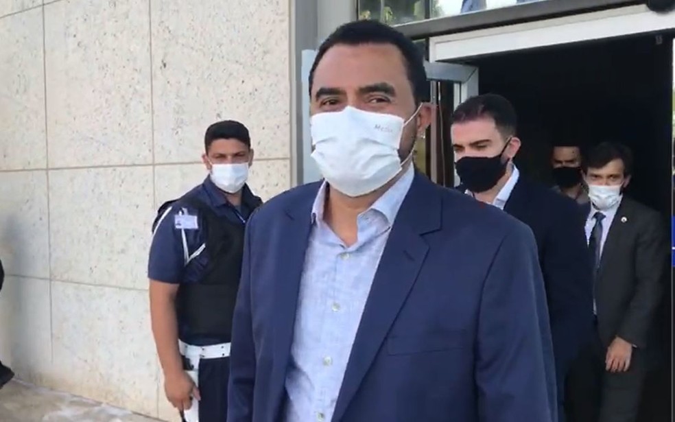 Diário Oficial publica termo que coloca Wanderlei Barbosa no comando do governo