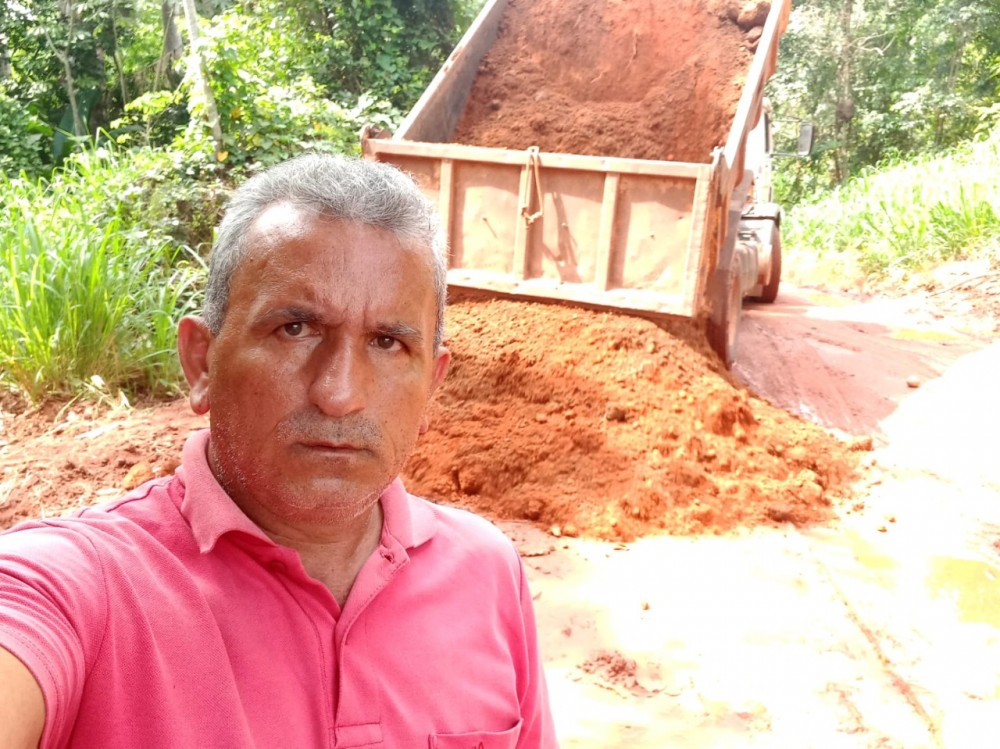 Carrasco Bonito – Vereadores vistoriam obra em recuperação de estrada vicinal