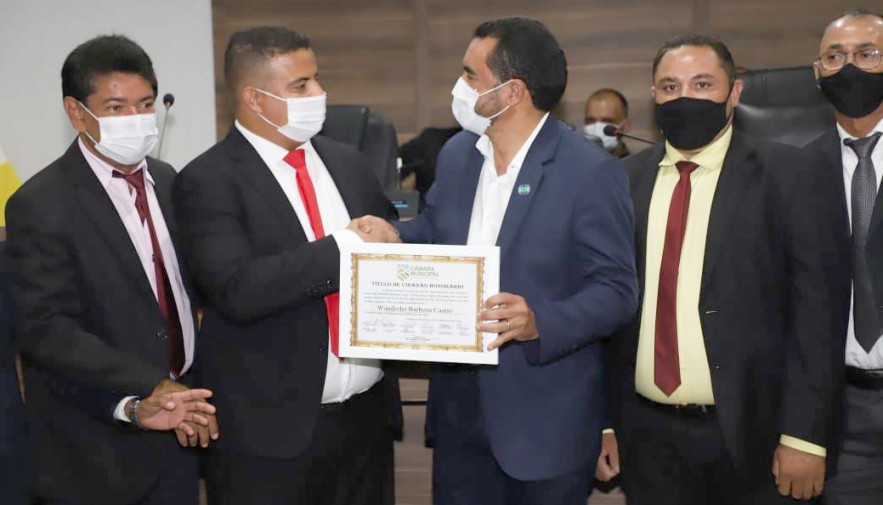 Governador Wanderlei Barbosa é homenageado com o título de Cidadão de Colinas