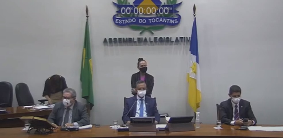 Presidente da AL aceita pedido e abre processo de impeachment contra Mauro Carlesse