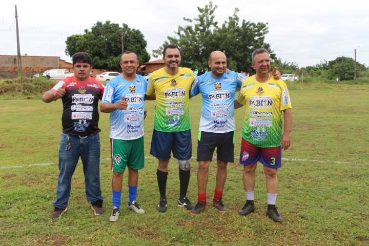 Em Augustinópolis Governador Wanderlei Barbosa participa da sétima edição do jogo da confraternização