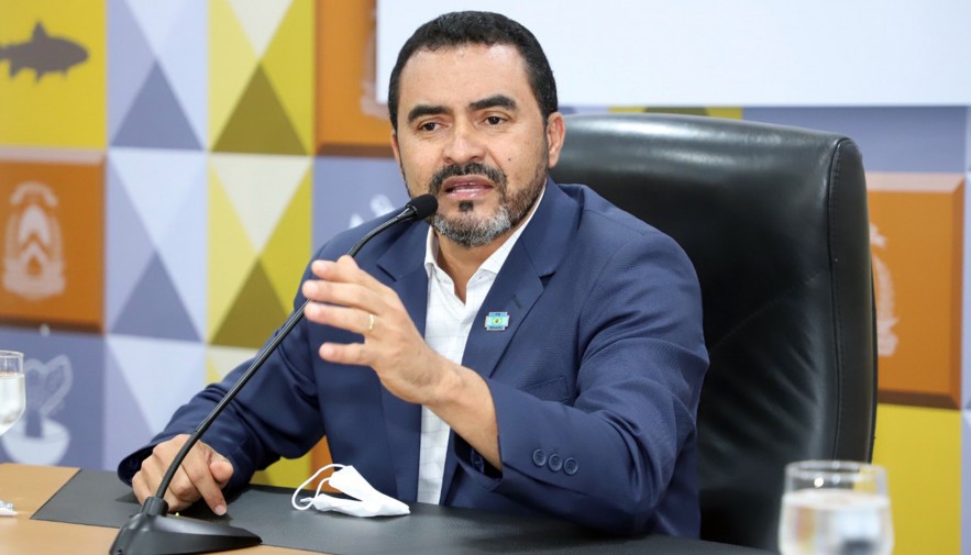 Governador Wanderlei Barbosa reinstitui incentivos fiscais para frigoríficos e produtores de carne no Tocantins