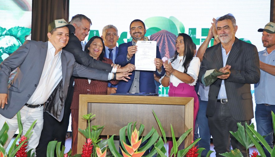 Com a expectativa de superar R$ 2 bilhões em negócios, governador Wanderlei Barbosa realiza o lançamento da Agrotins 2022