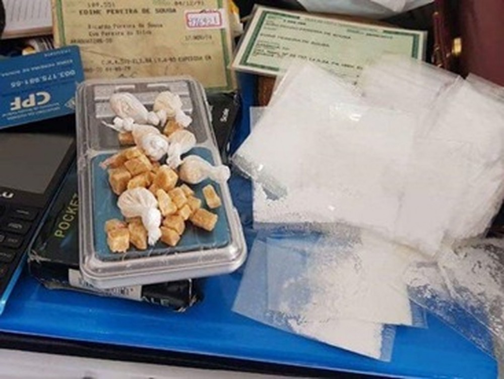 Polícia indicia quatro pessoas da mesma família por tráfico de drogas