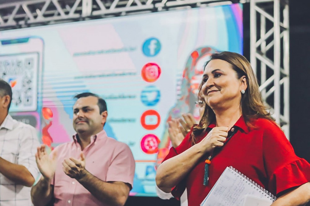 Gurupi lota Centro de Convenções para receber a senadora Kátia em plenária do Progressistas