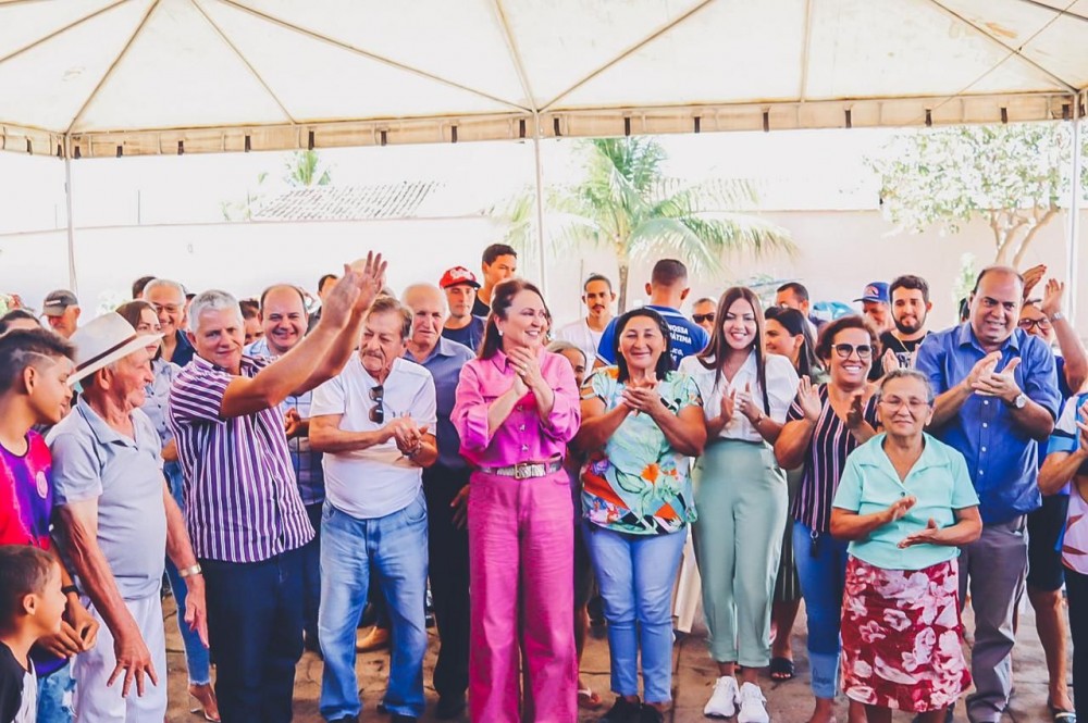 Senadora Kátia é recebida por líderes políticos e religiosos no município de Fátima