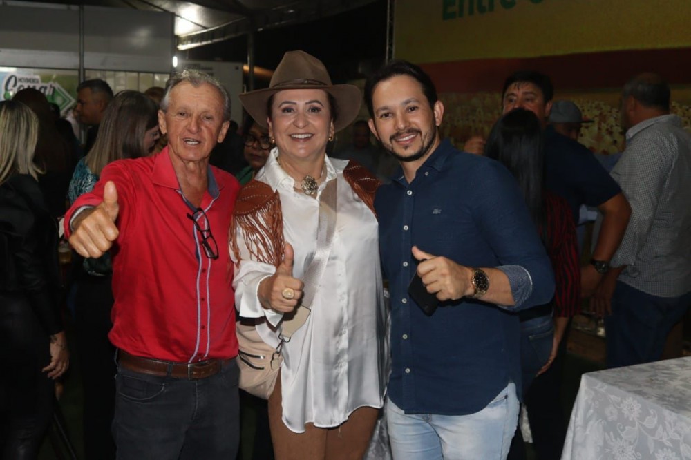 No Sudeste, senadora Kátia prestigia Exposição Agropecuária de Almas e reafirma seu compromisso com a região