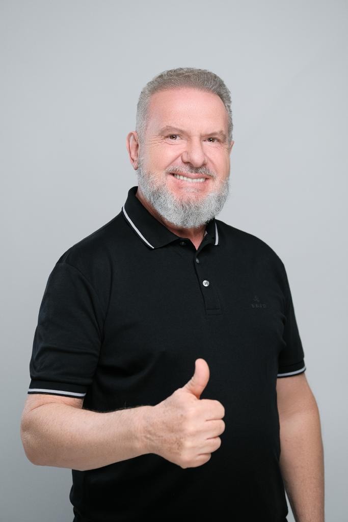 MAURO CARLESSE CHEGA AO BICO NESTA SEXTA-FEIRA CONCEDE ENTREVISTAS E REALIZA VISITAS