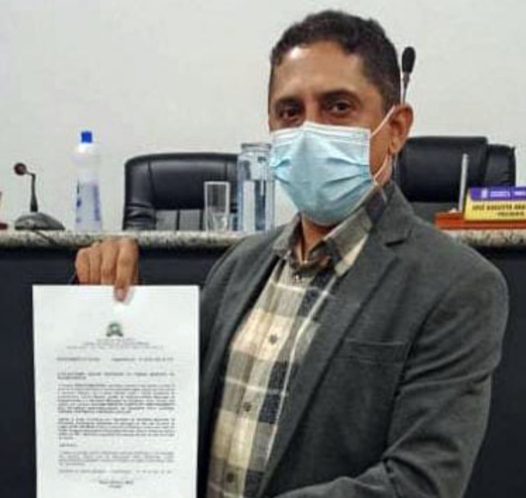 AUGUSTINOPÓLIS-Vereador Renato denuncia crime ambiental e possível prática de improbidade administrativa no caso lixão