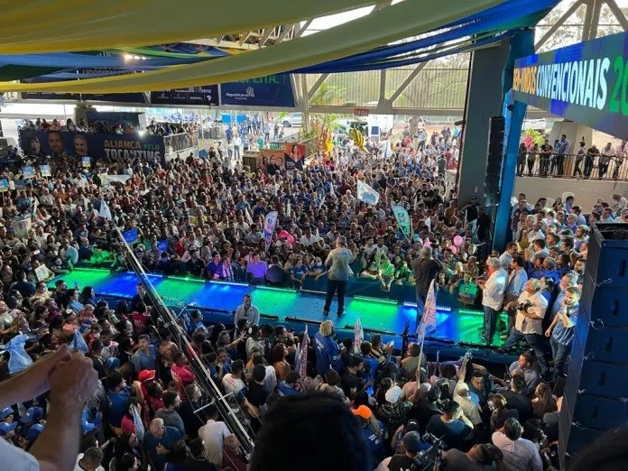 Wanderlei Barbosa é lançada à reeleição em mega convenção