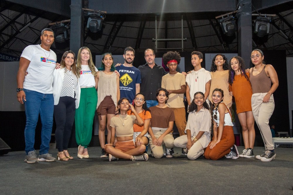 Roda de conversa sobre empreendedorismo abre Semana Municipal da Juventude