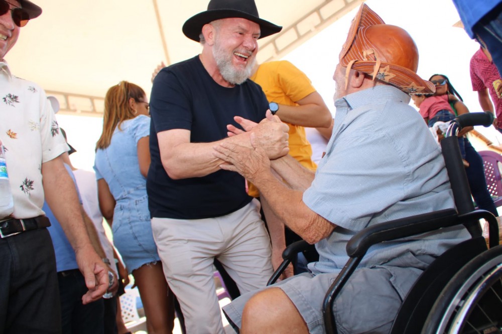Carlesse leva campanha ao Senado às ruas com primeira grande reunião no Taquari nesta sexta-feira, 26