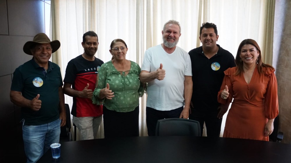 Carlesse recebe apoio de líderes políticos de Aurora do Tocantins e Palmeirópolis