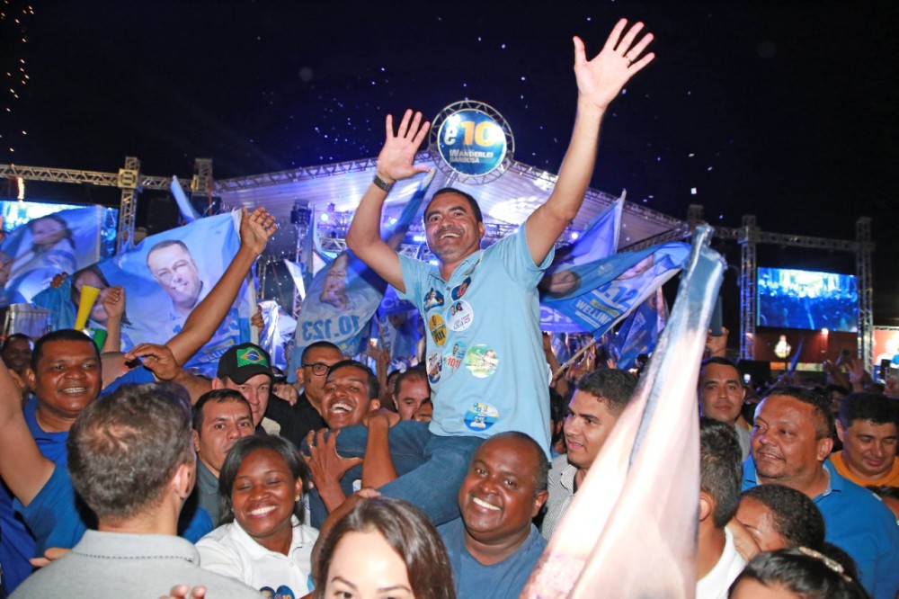 Comício em Palmas confirma favoritismo de Wanderlei para vencer já no primeiro turno