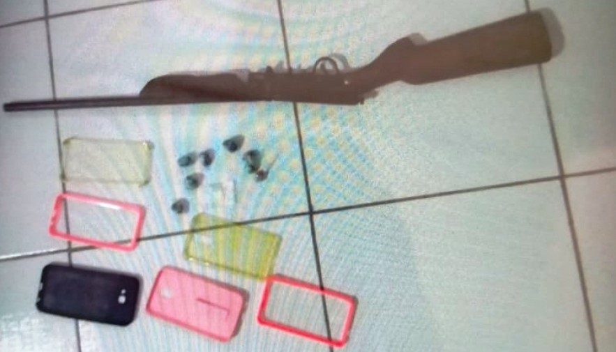 Polícia Militar e Polícia Civil prende duas pessoas por posse de arma de fogo e tráfico em Araguatins