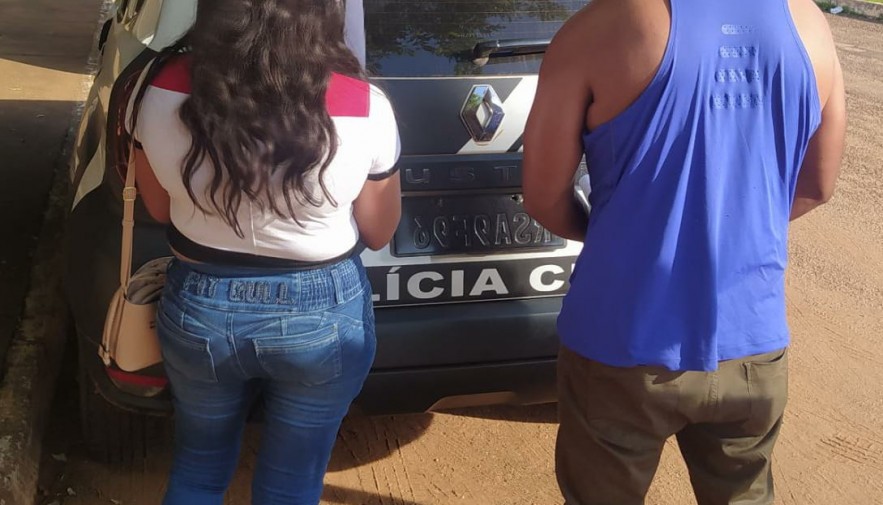 Polícia Civil prende casal suspeito de incendiar veículo estacionado em frente à Delegacia