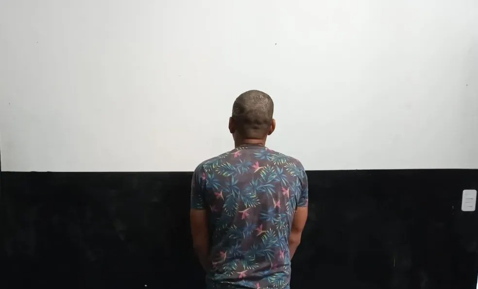 Polícia prende suspeito de estuprar ex-companheira e enviar imagens do crime por aplicativo de mensagem no Tocantins