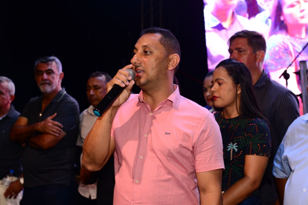 Prefeito Nego do Foguim Realiza um dos maiores eventos em comemoração ao 32º Aniversário da Cidade.