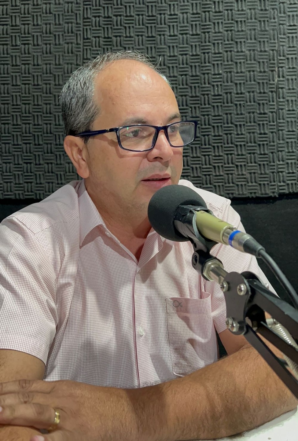 No rádio, Wiston Gomes fala de suas propostas para UNIRG