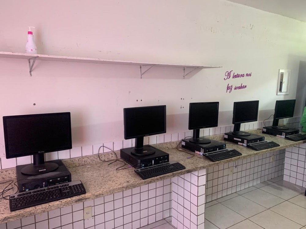 CARRASCO BONITO - Municipio recebe computadores do Instituto Federal do Tocantins IFTO