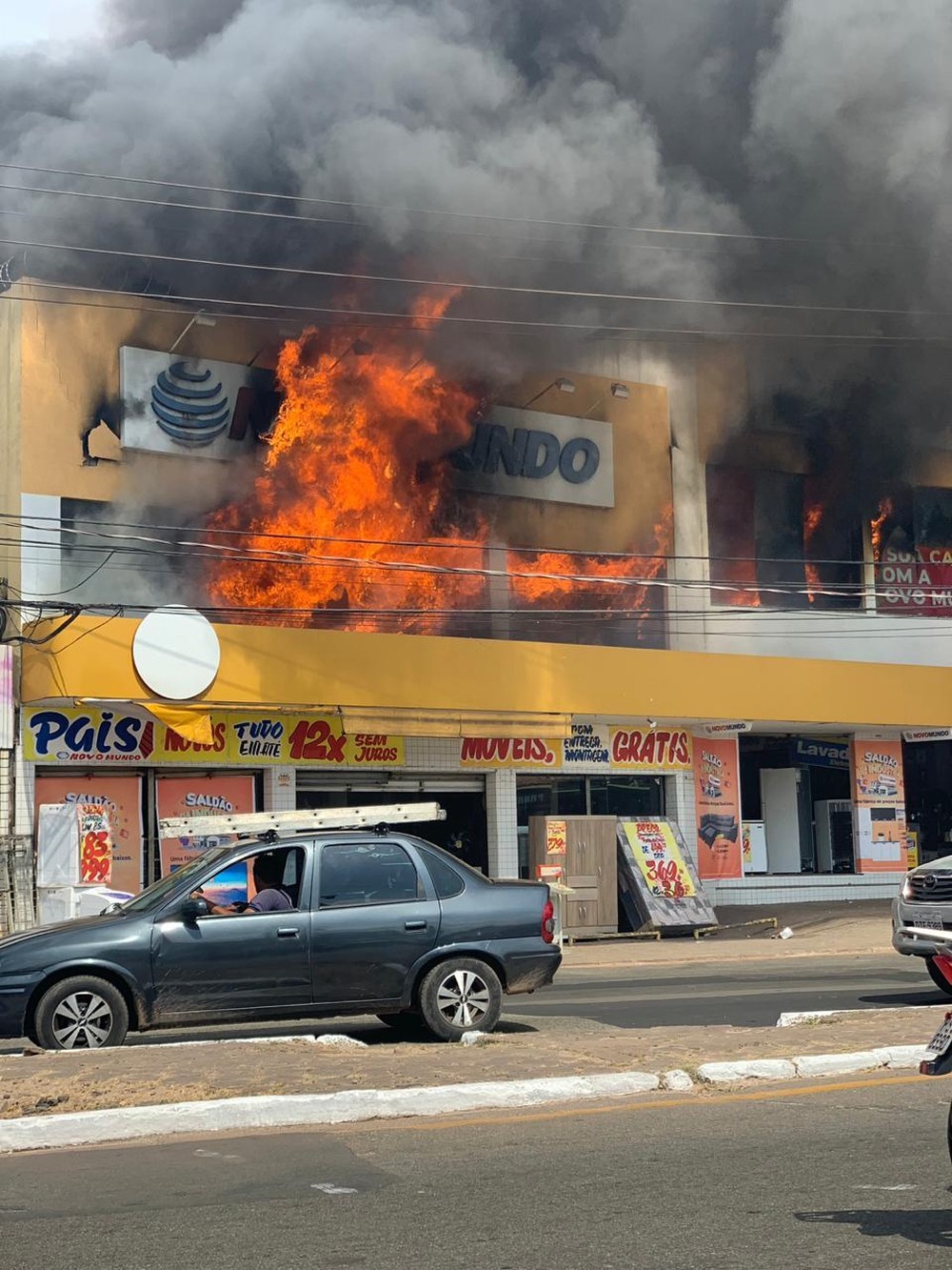 Incêndio atinge loja de eletrodomésticos no Maranhão