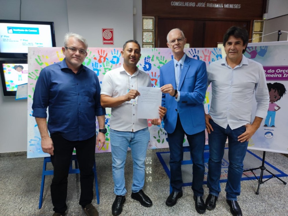 Prefeito Gilvan Bandeira participa do Plantão do Orçamento pela Primeira Infância, realizado pelo TCE