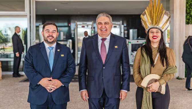 Em Brasília, governador em exercício, Laurez Moreira, participa do lançamento do Plano Safra 2023/2024