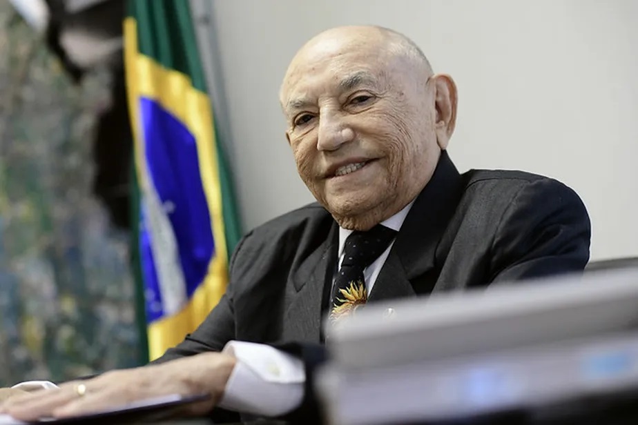 Morre Siqueira Campos, ex-governador e criador do estado do Tocantins 