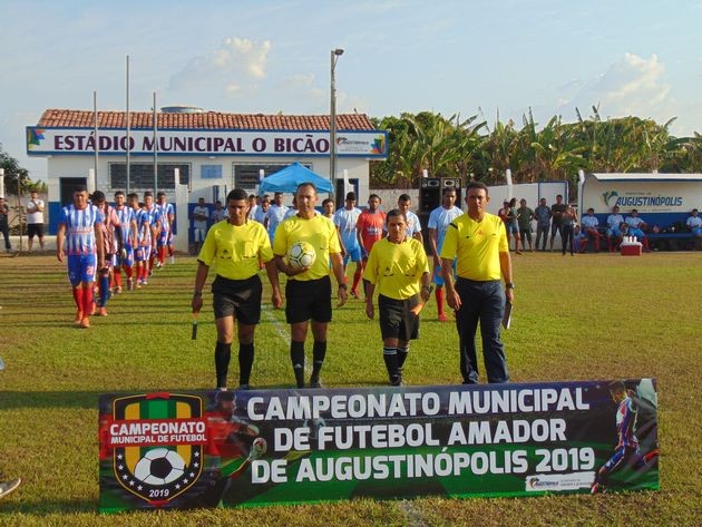 Campeonato de futebol amador é marcado pela presença de autoridades em Augustinópolis