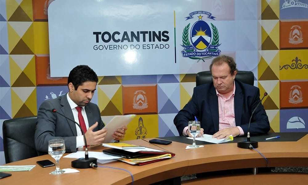 Governador Mauro Carlesse inicia nomeação de procuradores aprovados no concurso da PGE