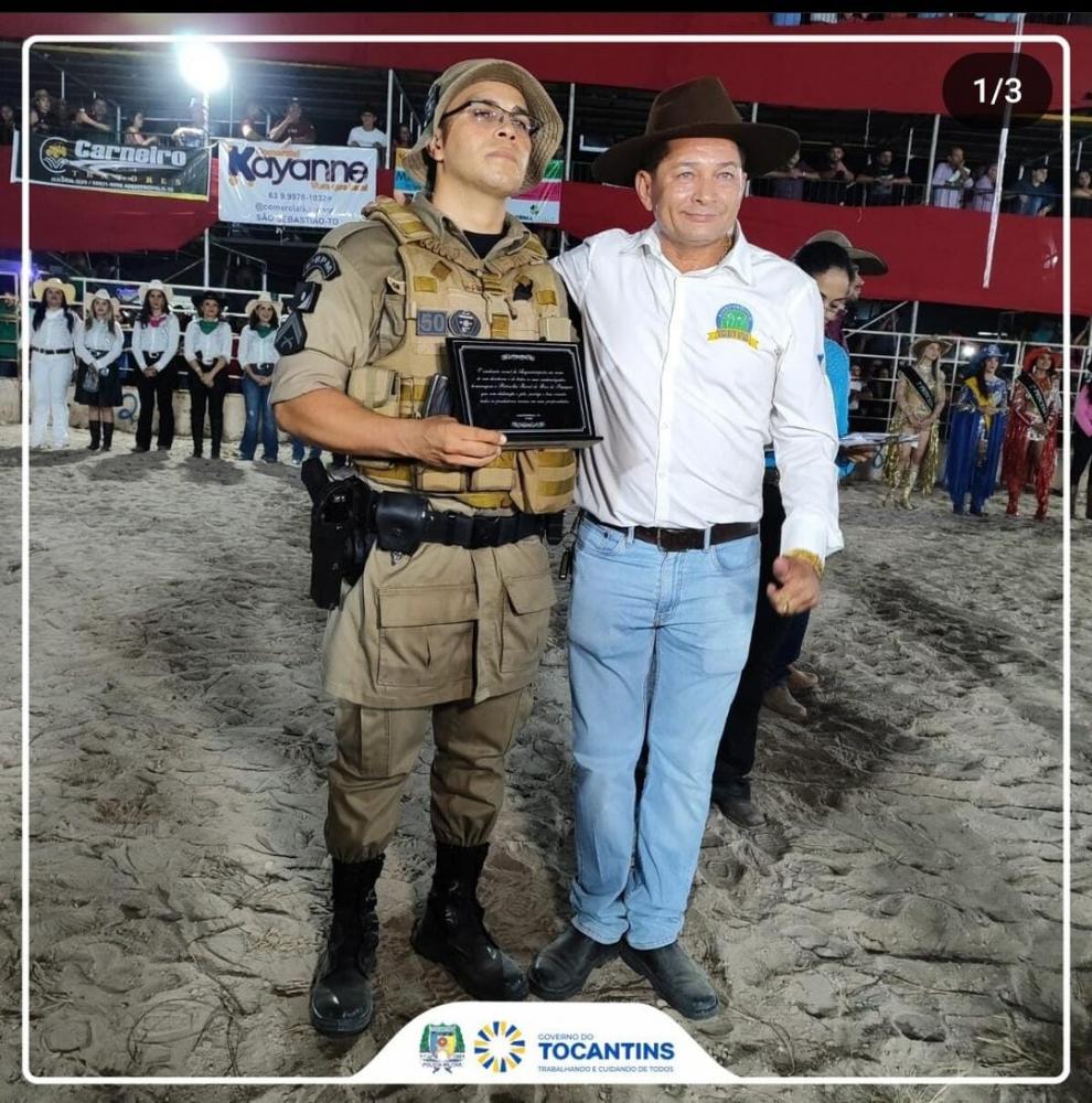 Patrulha Rural do 9º Batalhão da Polícia Militar, recebe uma homenagem do Sindicato Rural de Augustinópolis