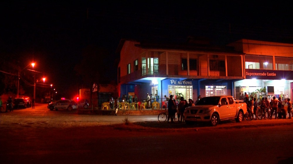 Polícia apreende suspeito de executar homem em bar chamado 'Pé na Cova'