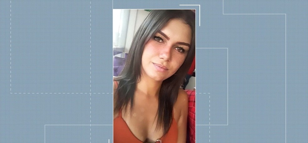 Após discussão, mulher é esfaqueada 12 vezes pelo namorado